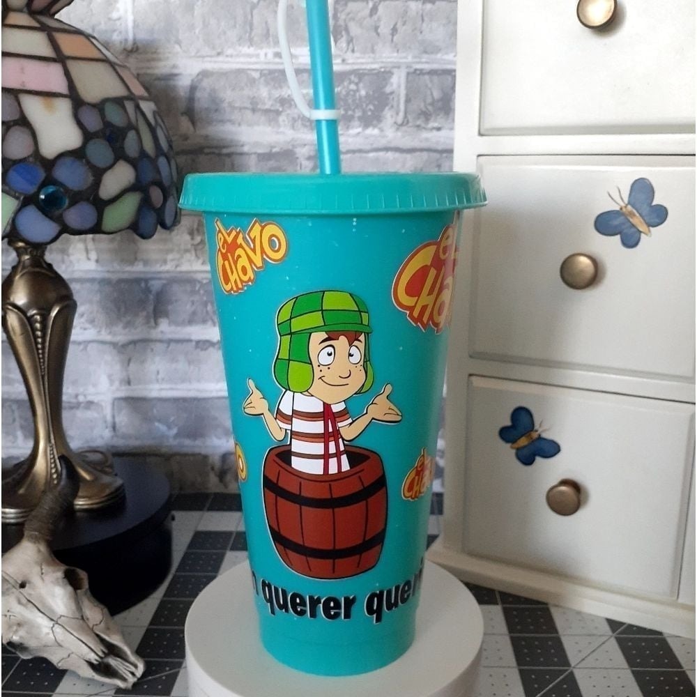 Reusable cold‎ cup. El Chavo with straw and straw topper.